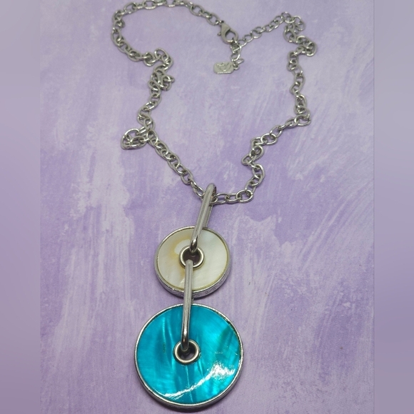 👍5 For $20 You & I Silver Tone Necklace Blue & White Abalone Circle Pendants - Picture 2 of 10